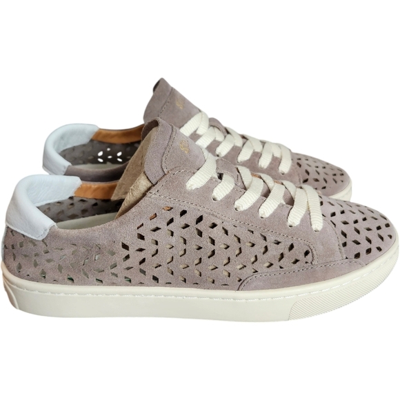 Soludos Taupe Suede Lace Up Sneakers Cut Out Pattern Size 7.5 NEW! - Picture 4 of 11